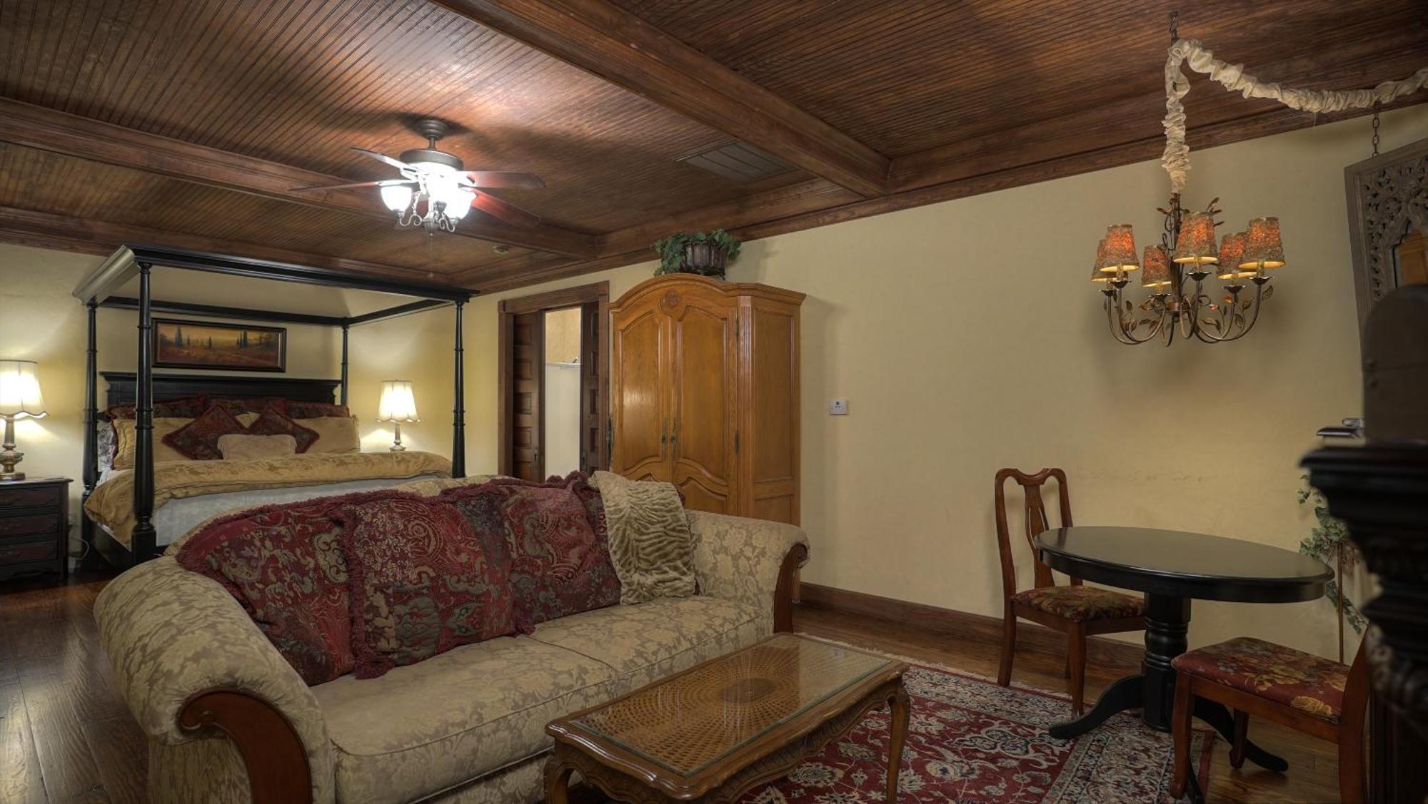 Bed And Breakfast On White Rock Creek Waco Exteriör bild