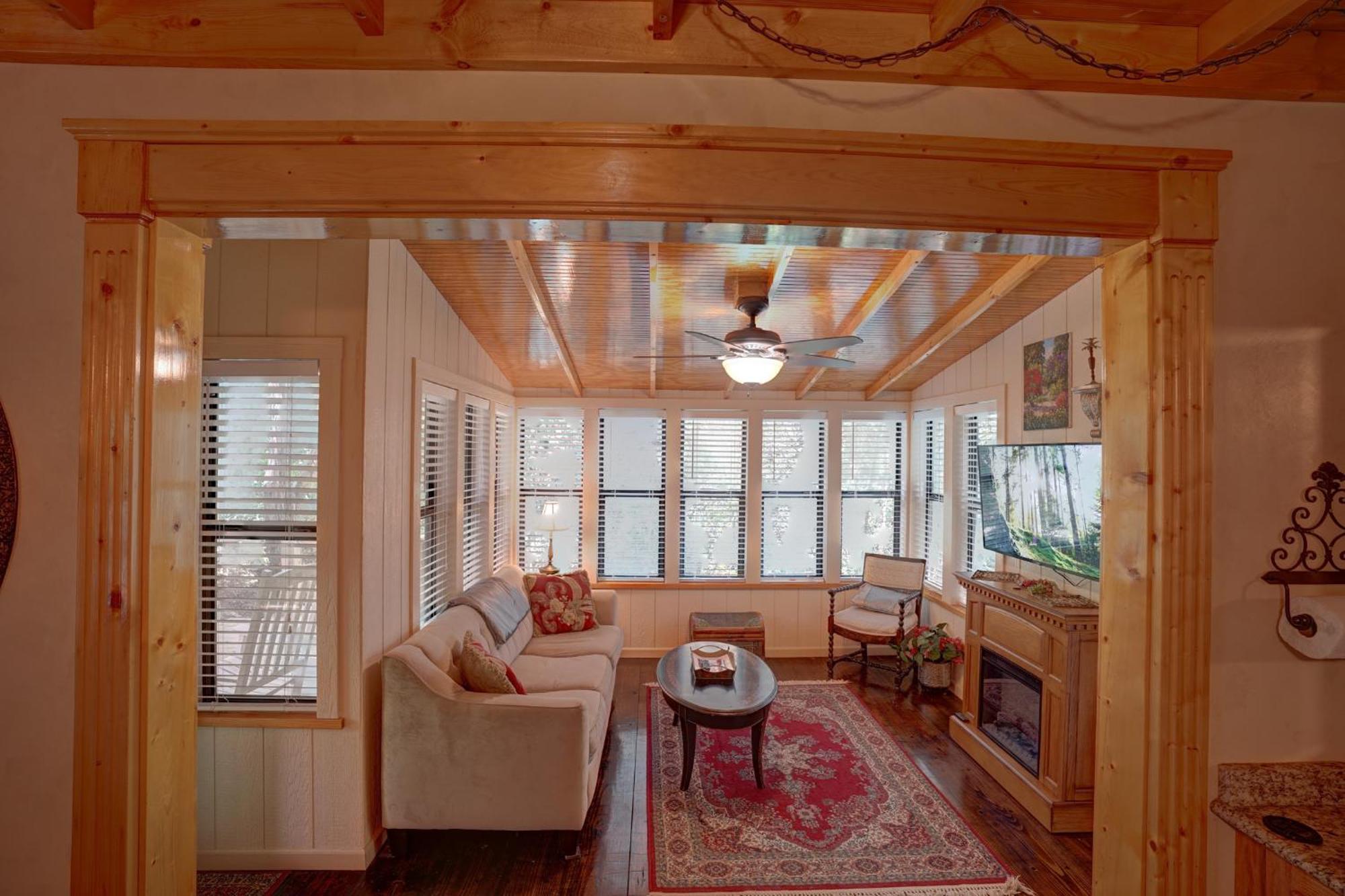Bed And Breakfast On White Rock Creek Waco Exteriör bild