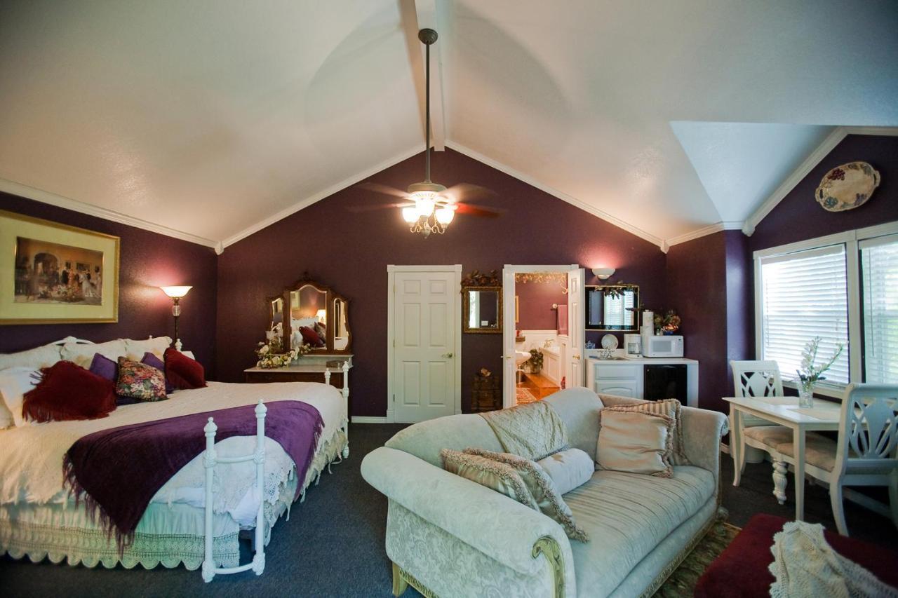 Bed And Breakfast On White Rock Creek Waco Exteriör bild